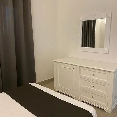 Casa Porta Smeralda Апартаменти Ольбія