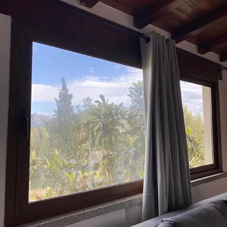 Casa Porta Smeralda * Ольбія